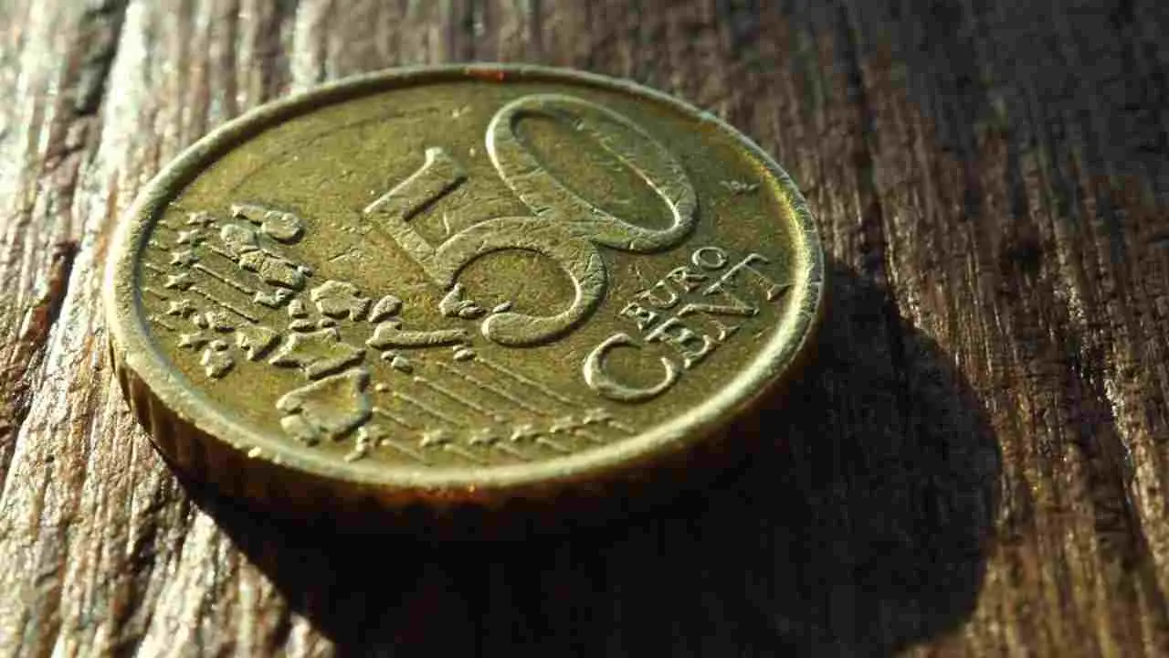 La nuova moneta da 50 centesimi commemorativa: ecco quanto può valere La nuova moneta da 50 centesimi commemorativa: ecco quanto può valere