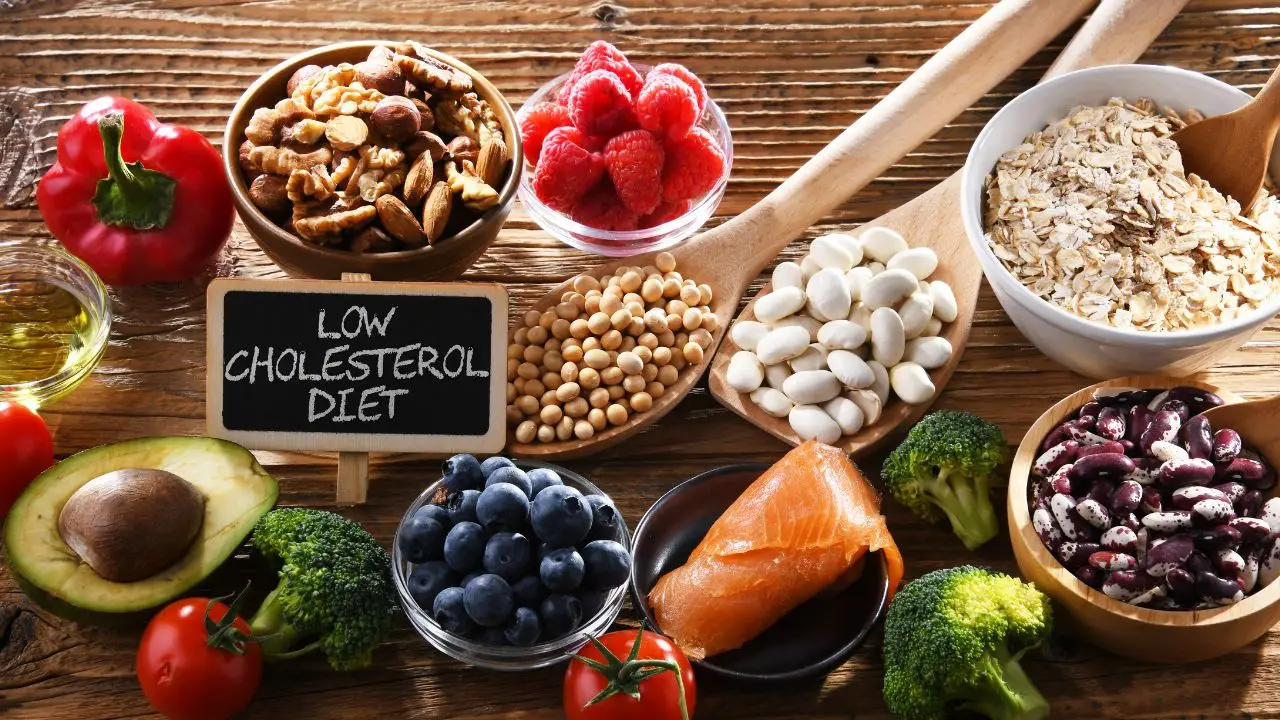 L’alimento che abbassa il colesterolo più velocemente secondo gli studi L’alimento che abbassa il colesterolo più velocemente secondo gli studi
