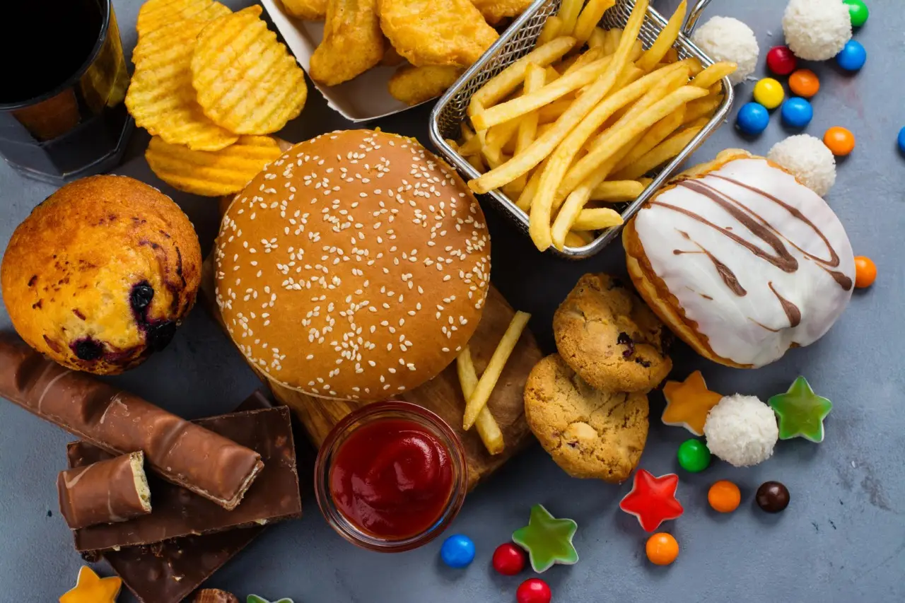 Sai quali cibi alterano il metabolismo durante il sonno? Ecco la lista aggiornata Sai quali cibi alterano il metabolismo durante il sonno? Ecco la lista aggiornata