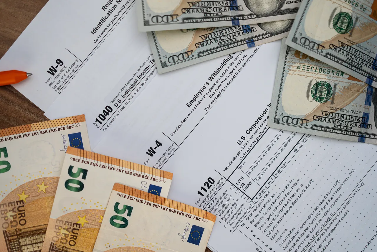 Scopri come cambiano stipendio e benefit dei dipendenti pubblici dopo le ultime riforme Scopri come cambiano stipendio e benefit dei dipendenti pubblici dopo le ultime riforme